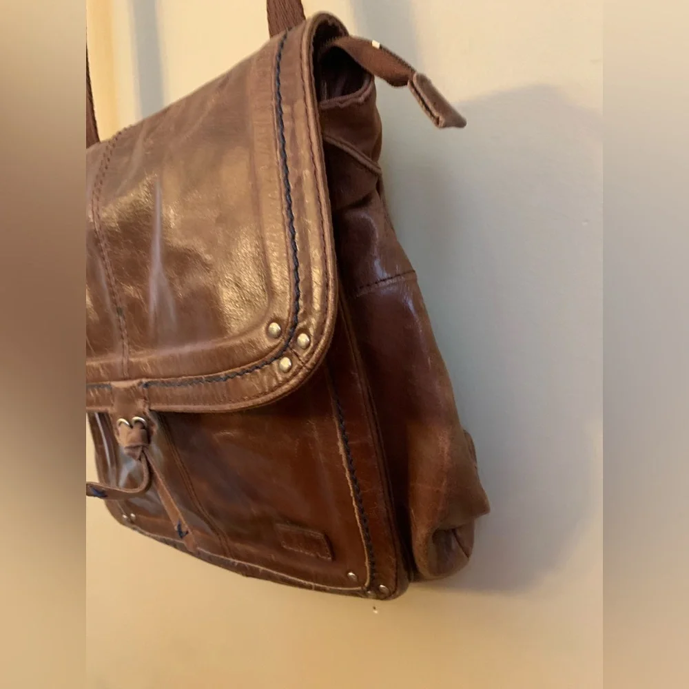 The Sak Ventura Brown Leather Backpack Crossbody Bag Convertible Boho Chic